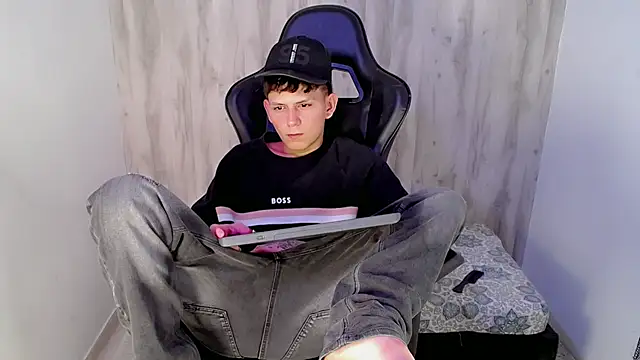 Hot_athletes_ Webcam-Show