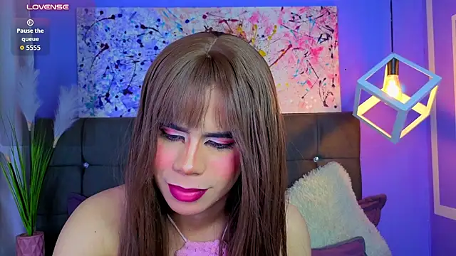 emma_cut3_ Шоу с уебкамера