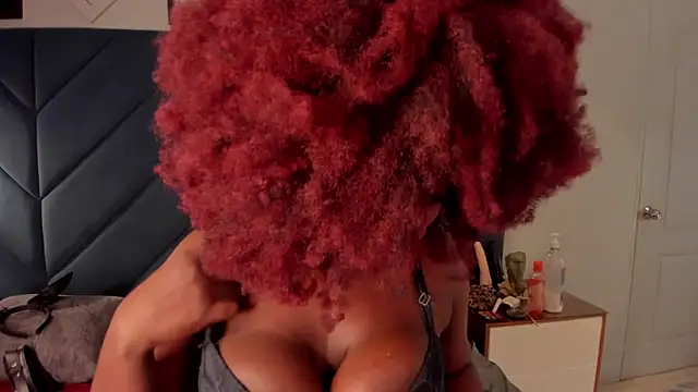 sotf-charlotte's Webcam Show