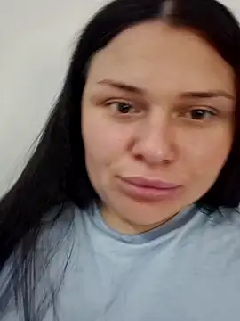 6Alice99 – webcam-show