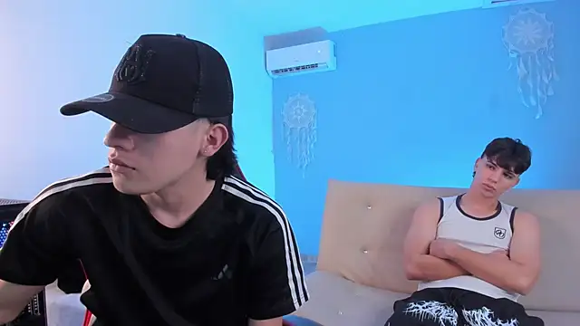 Space_guys19 webcam show