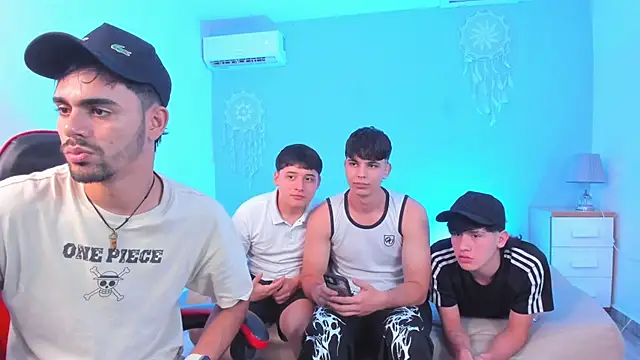 Space_guys19 Webcamshow