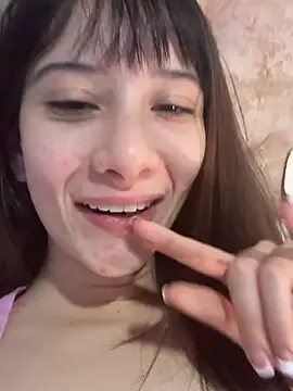 แชท XXX สดของ kloebunny