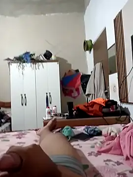 EmendedIdealist Webcam Show