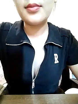 Lyrose_2k Pertunjukan Webcam