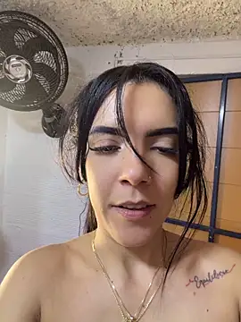 Show Webcam de Nellaymaxi-hotconnection