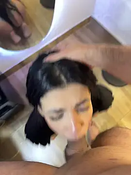 Show Webcam de Nellaymaxi-hotconnection