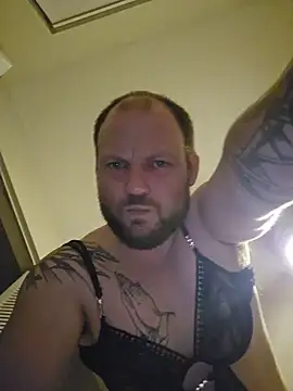 Sissyslut121 Webcam show