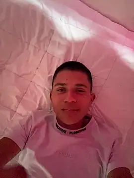 Show de elpri2324 na webcam