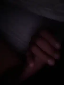 elpri2324 Show in webcam