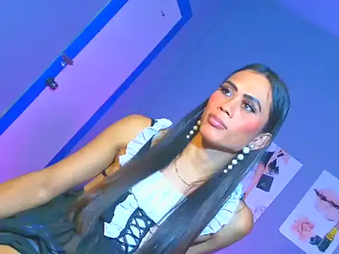 senyora_evangelista Adlı Modelin Web Kamerası Şovu