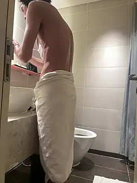 Henrycum2 – webcam-show