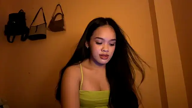 CherryCharm27 Pertunjukan Webcam