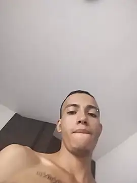 Flaco_141119 Webcam show