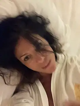 AnnaFlowerBaben Webbikameraesitys