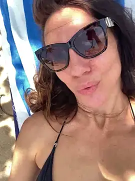 دردشة AnnaFlowerBabe الجنسية المباشرة