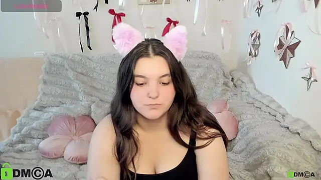 MonikaMooon Chat XXX in diretta