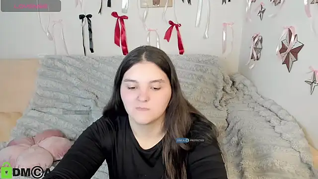Онлайн чат XXX MonikaMooon