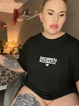 Mochii_26's Webcam Show