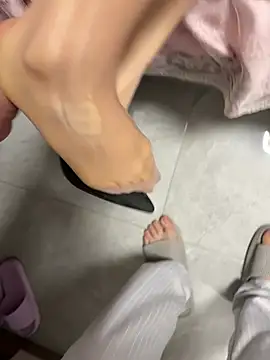 הופעת וובקאם של ZEROO7788