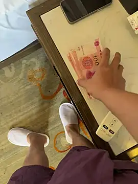 הופעת וובקאם של ZEROO7788