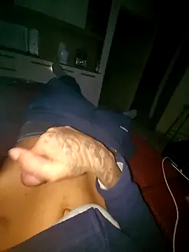 20cm9vin_ Show in webcam