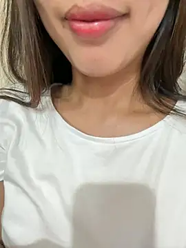 แชท XXX สดของ Love_Nhylah