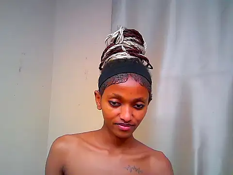 Qute_nimple Webcam show