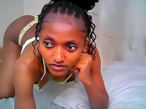 Qute_nimple's Webcam Show