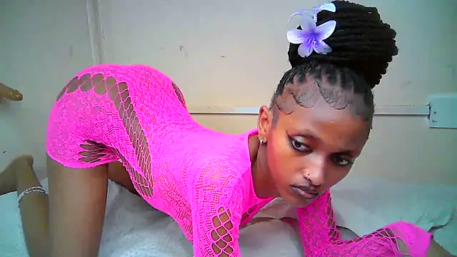 Qute_nimple Webcam Show