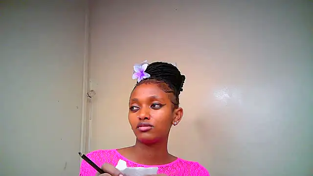 Qute_nimple's Webcam Show