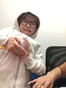 Rocket-Girl Show Webcam