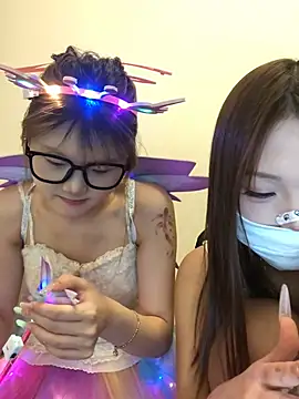 Rocket-Girl 在線直播表演
