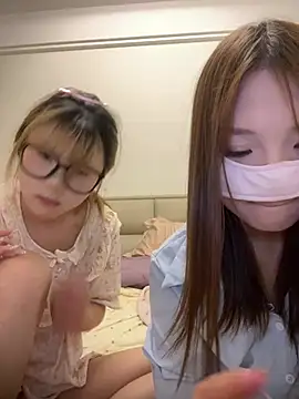 Rocket-Girl Webcam Show