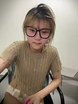 Rocket-Girl 在線直播表演
