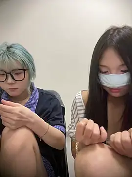 Rocket-Girl 在線直播表演