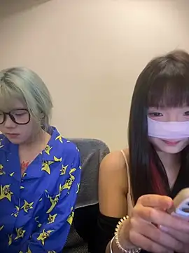 Rocket-Girl Webcam show