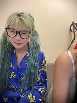 Rocket-Girl 웹캠 쇼