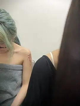 Rocket-Girl Show Webcam