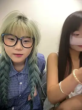 Rocket-Girl Show Webcam