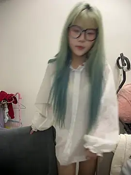 Rocket-Girl Webcam Show