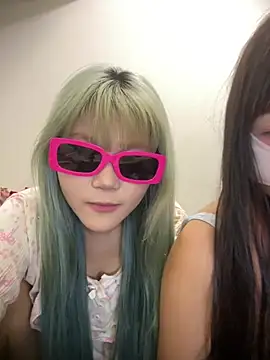 Rocket-Girl Webcam show