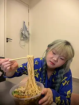 Rocket-Girl 网络视讯表演
