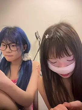Rocket-Girl Webcam Show
