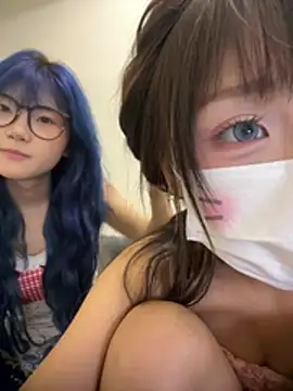 Rocket-Girl Show in webcam