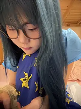 Pertunjukan Kamera Web Rocket-Girl