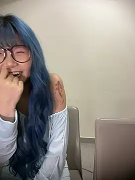 Rocket-Girl's Live XXX Chat