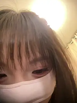 Rocket-Girl Pertunjukan Webcam