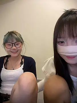 Rocket-Girl Show in webcam