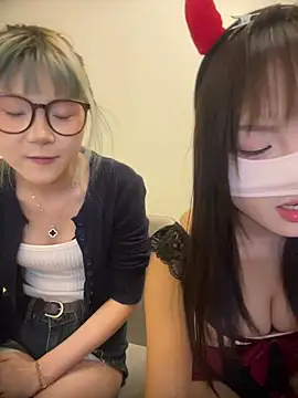 Rocket-Girl webcam show